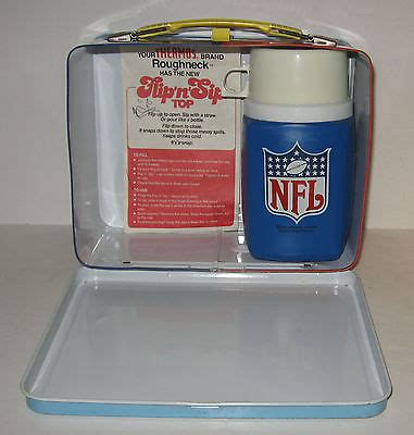 Vintage 1978 NFL Official Licensed Metal Lunch box w/thermos 